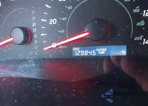 2009 Toyota Camry Le z USA, uszkodzony, nr VIN 4T1BE46K39U382570